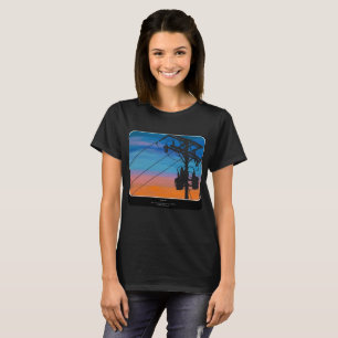 'Sunset Hum' Gemälde auf einem T-Shirt