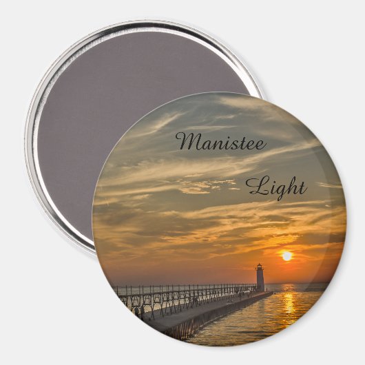 Sunset in Manistee North Pierhead Lighthouse Magnet (Vorderseite/Rückseite)