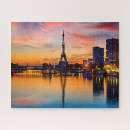 Sunset in Paris, Frankreich. Eiffelturm auf Seine Puzzle (Horizontal)