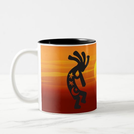 Sunset Kokopelli Zweifarbige Tasse (Links)