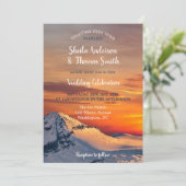 Sunset Mountain View Winter Hochzeit Einladung (Stehend Vorderseite)