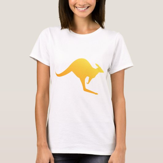 Sunset Orange Kangaroo Hopping T-Shirt (Vorderseite)