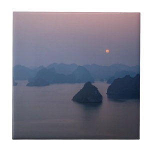 Sunset over Halong Bay - Vietnam, Asien Fliese
