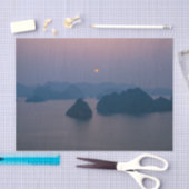 Sunset over Halong Bay - Vietnam, Asien Seidenpapier (Handwerk)