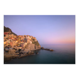 Sunset over Manarola village Fotodruck