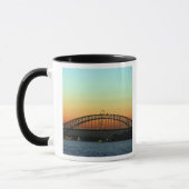 Sunset over Sydney Harbour Bridge, Australien Tasse (Links)