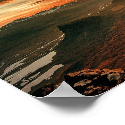 Sunset over the Mountains - Nature Poster (Ecke)