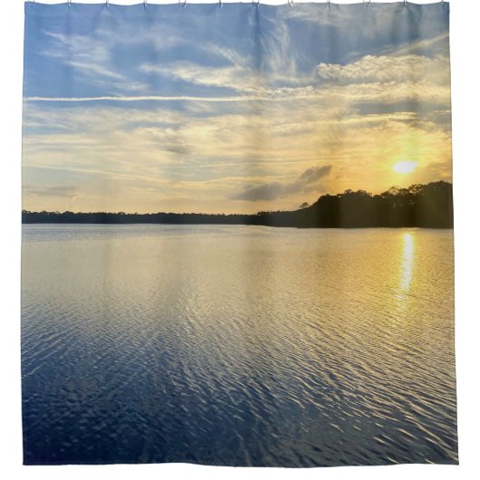 Sunset Over Wildcat Lake Duschvorhang (Vorderseite)