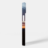 Sunset Over Wildfire iPhone Case (Rückseite / Rechts)