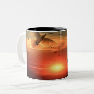 Sunset Resurrecrecrecrection Dove and Cross Zweifarbige Tasse