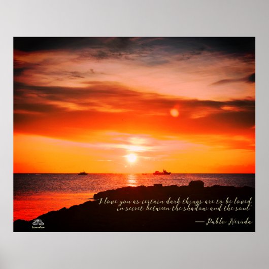 Sunset & Sea mit einem Zitat von Linandara Poster (Vorne)