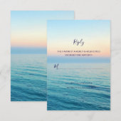 Sunset Skies Beach Ocean Wedding RSVP Karte (Vorne/Hinten)