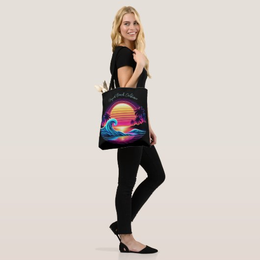 Sunset Surf Glow Tasche (Am Model)