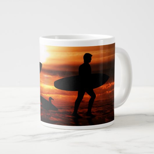 Sunset Surfer Jumbo-Tasse (Vorderseite Rechts)