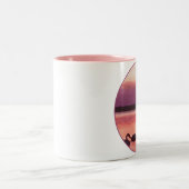 Sunset Swans Zweifarbige Tasse (Mittel)