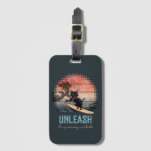 Sunset Wave Riding Cat Gepäckanhänger (Vorderseite Vertikal)