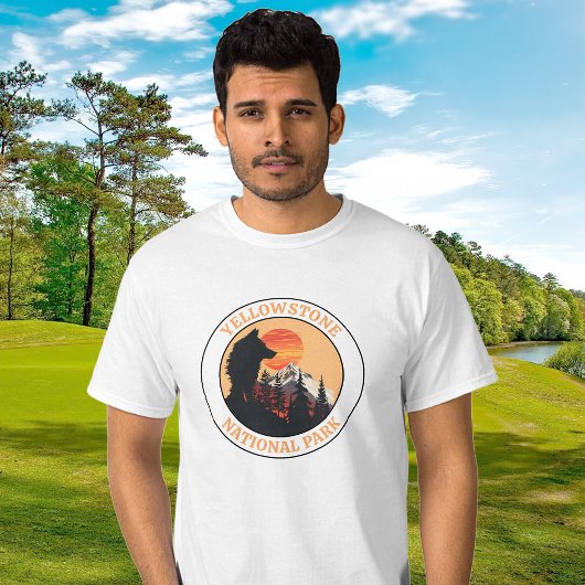 Sunset Wolf Art, Yellowstone Nationalpark, Circle T-Shirt