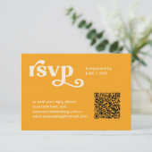 Sunshine Typografie QR Code Marigold ID1048 RSVP Karte (Stehend Vorderseite)