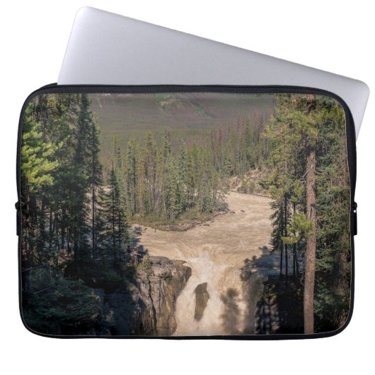 Sunwapta Serenity: Wasserfall-Fotografie Laptopschutzhülle (Vorderseite)
