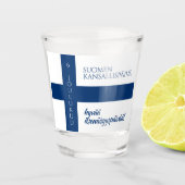 Suomen Kansallispäivä Flag zum Finnischen National Schnapsglas (Vorderseite)
