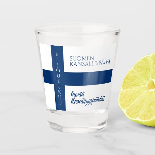 Suomen Kansallispäivä Flag zum Finnischen National Schnapsglas (Vorderseite)
