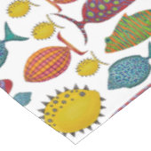 Super Fun Fish Tischdecke (Schrägansicht)