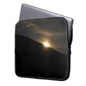 Super Moon über Washington Mountain Laptopschutzhülle (Vorderseite Links)