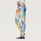 Super Niedliche und farbenfrohe Passport-Briefmark Leggings (Links)