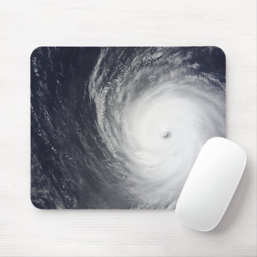 Super Taifun Melor schwingt über das Pazifische Oz Mousepad (Mit Mouse)