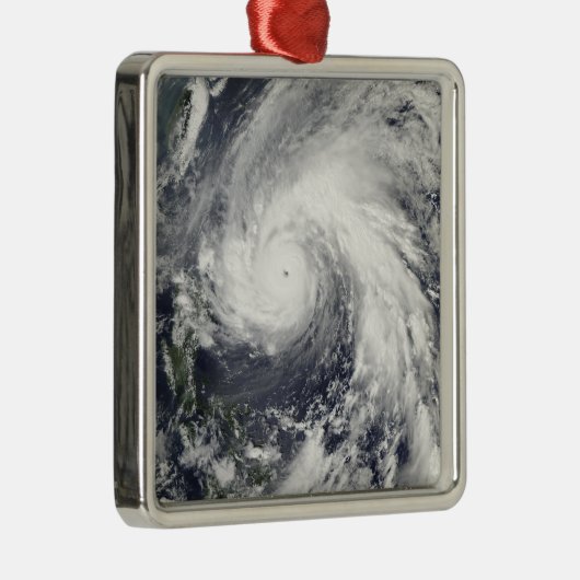 Super Typhoon Megi Silbernes Ornament (Rechts)