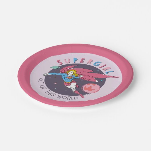 Supergirl aus dieser Welt Retro Grafik Pappteller (Schrägansicht)