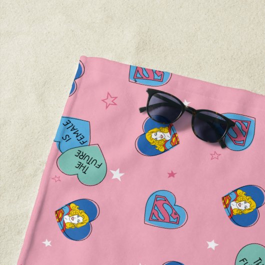 Supergirl aus dieser Welt Retro Grafik Strandtuch (Beispiel)