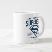 Supergirl besser als je zuvor Retro Graphic Jumbo-Tasse (Vorderseite Rechts)
