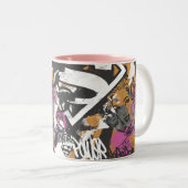 Supergirl Comic Capers Muster 3 Zweifarbige Tasse (VorderseiteRechts)