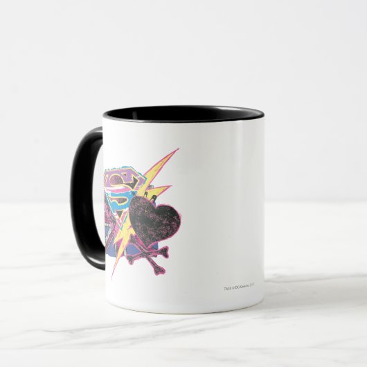 Supergirl Flag und Crossbones Tasse (Vorderseite Links)