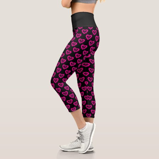 Supergirl Hearts Diagonal Pattern Capri Leggings (Links)
