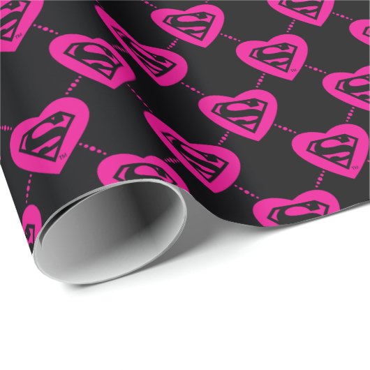 Supergirl Hearts Diagonal Pattern Geschenkpapier (Rolleneckpunkt)