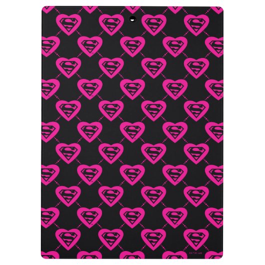 Supergirl Hearts Diagonal Pattern Klemmbrett (Rückseite)