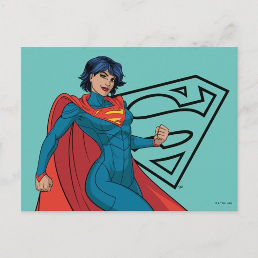 Supergirl Hovering in Blue Anzug Postkarte (Vorderseite)