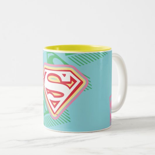 Supergirl Pastel Repeat Pattern Zweifarbige Tasse (VorderseiteRechts)