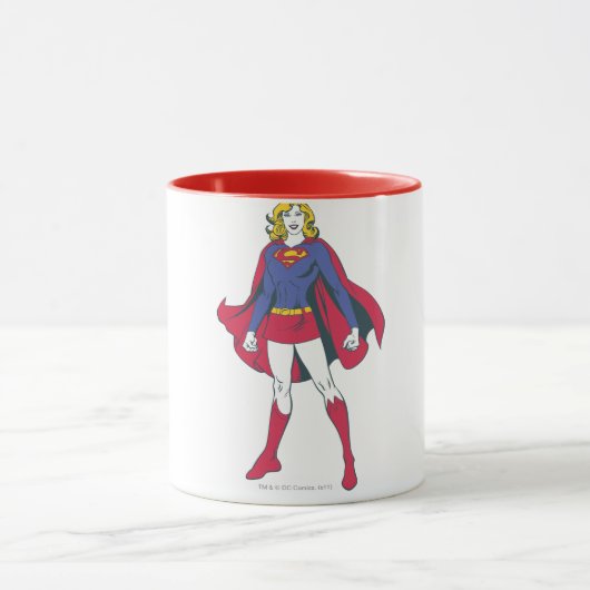 Supergirl-Pose 2 Tasse (Zentrum)