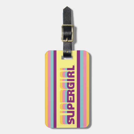 Supergirl Retro Colorshift Graphic Gepäckanhänger (Vorderseite vertikal)