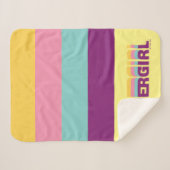 Supergirl Retro Colorshift Graphic Sherpadecke (Vorderseite (Horizontal))