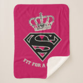 Supergirl S-Schild "Fit for a Queen" Sherpadecke (Vorderseite)