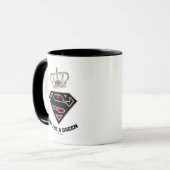 Supergirl S-Schild "Fit for a Queen" Tasse (Vorderseite Links)