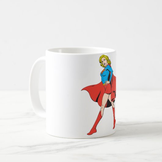 Supergirl schlägt eine Pose Kaffeetasse (Vorderseite Links)