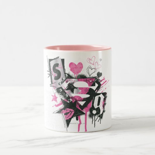 Supergirl Spills and Scribbles Collage Zweifarbige Tasse (Mittel)