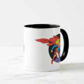 Supergirl springt im Weltraum Tasse (VorderseiteRechts)