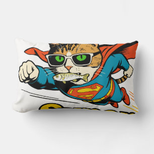 Superkatze fliegt mit Fisch  Lendenkissen