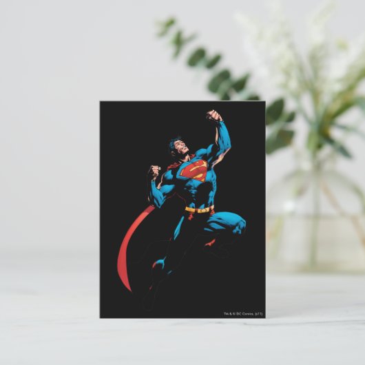 Superman Arms Raise Postkarte (Stehend Vorderseite)